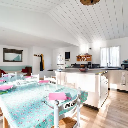 Acces Privee A La A - Maison Pour 6 Barbâtre
