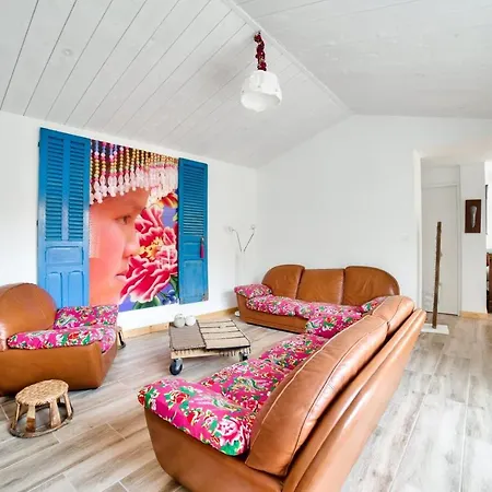 Hébergement de vacances Accès Privée à La à - Maison Pour 6